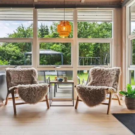 Jorinde - 1km From The Sea By Interhome Feriehus *
